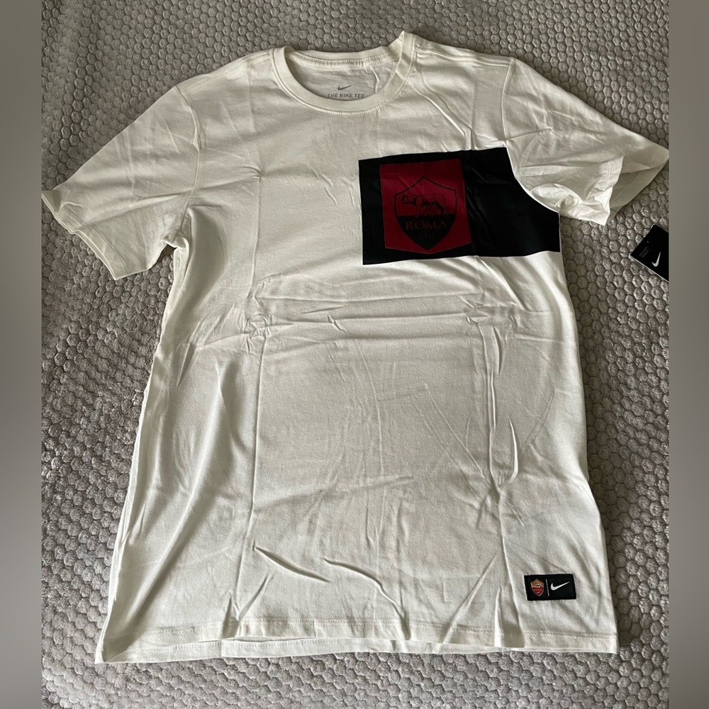 Nike Roma t-shirt